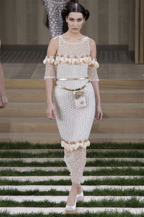 On the Scene at the Chanel Spring 2016 Couture Collection 